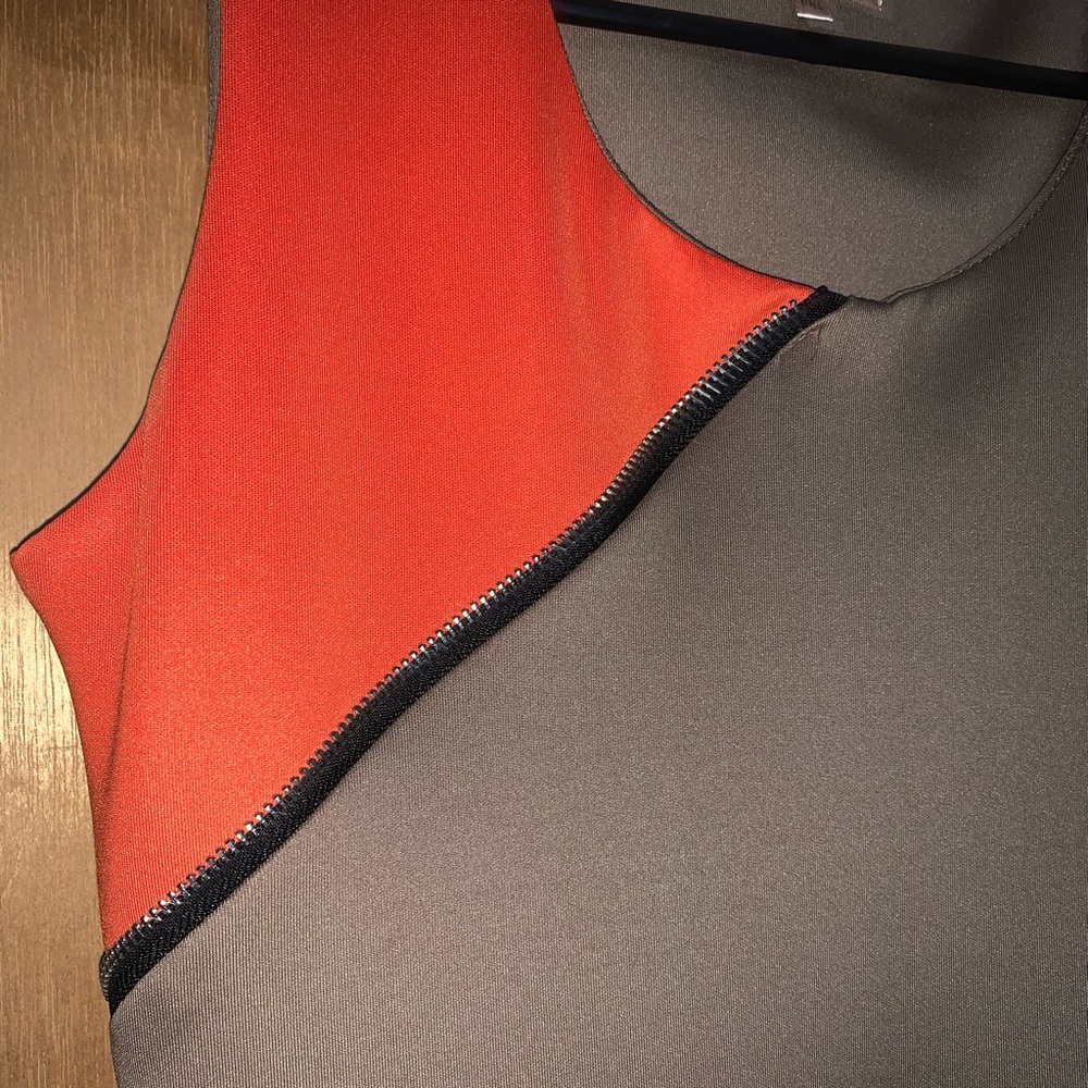 Dress - Picture 3 of 7
